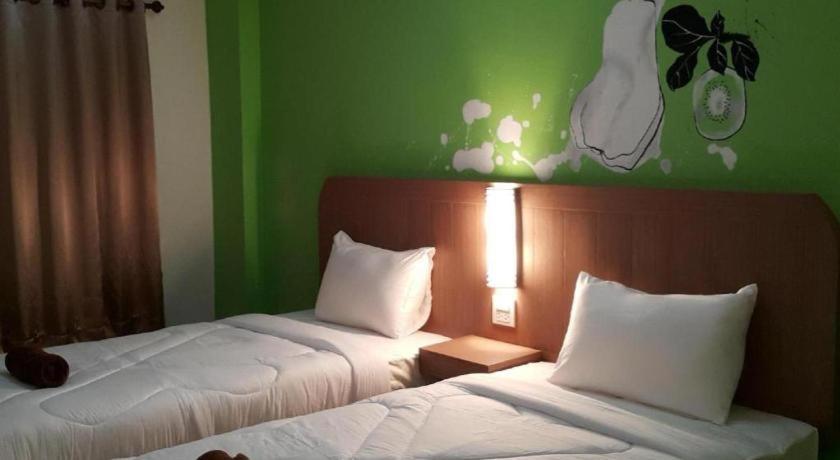 Silayok Grand Hotel Tak Exteriör bild
