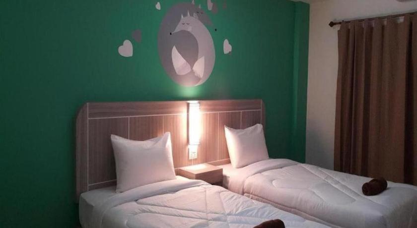 Silayok Grand Hotel Tak Exteriör bild
