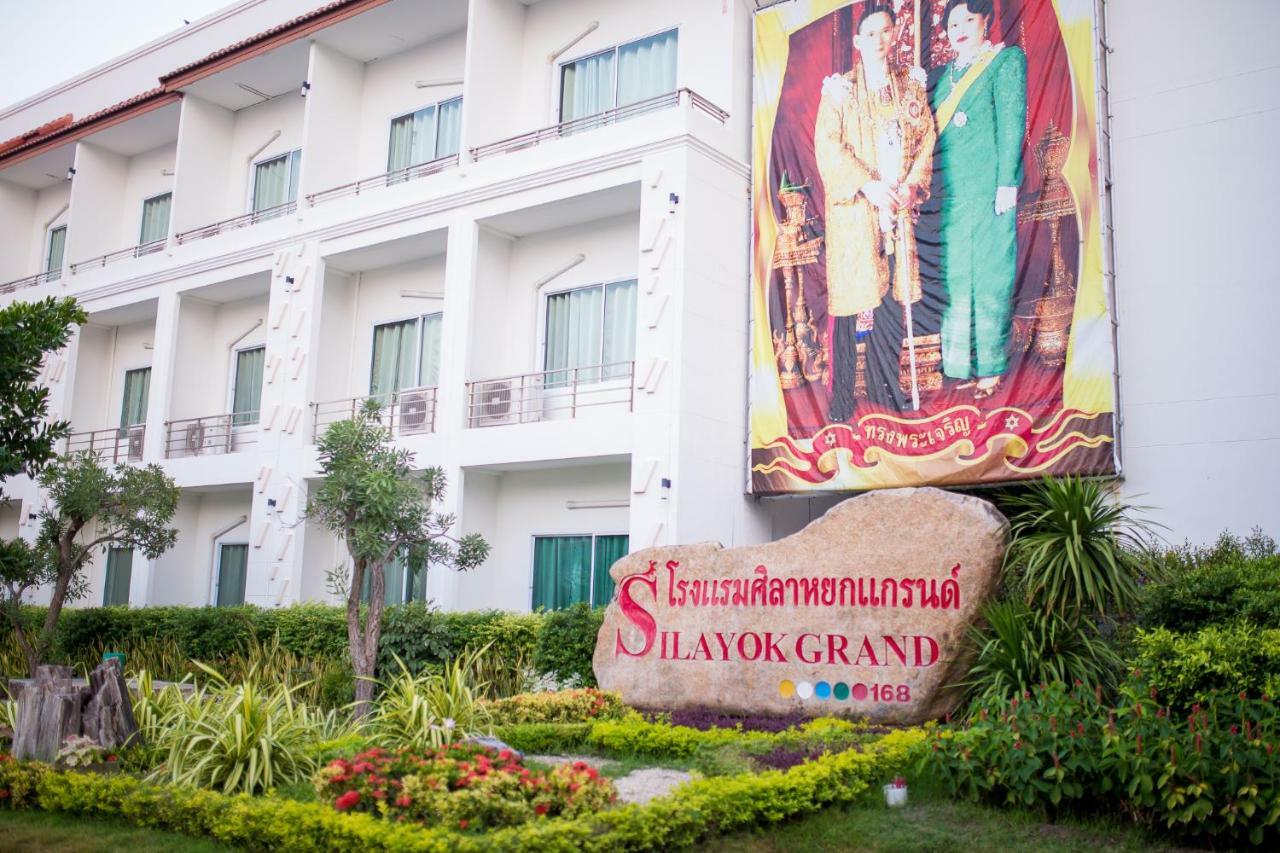 Silayok Grand Hotel Tak Exteriör bild