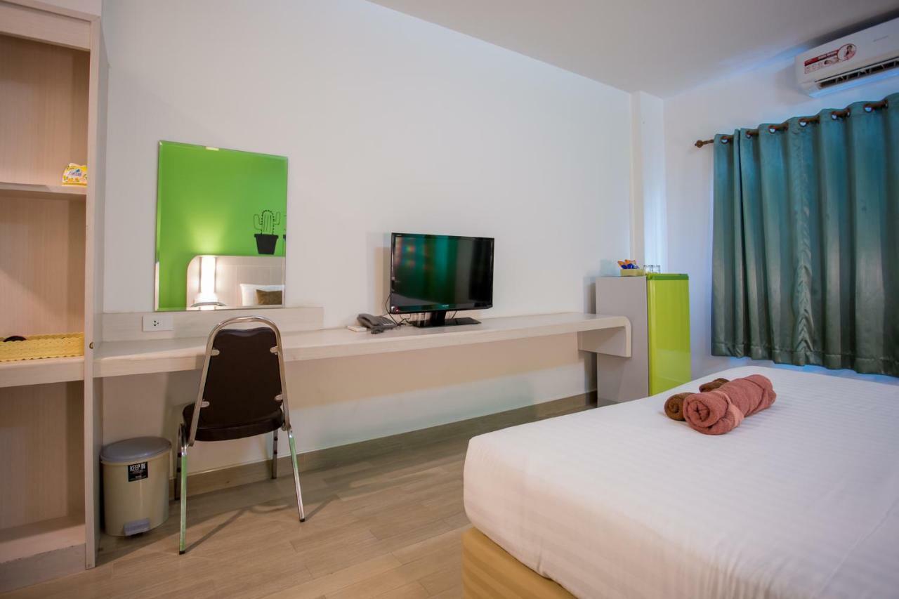 Silayok Grand Hotel Tak Exteriör bild